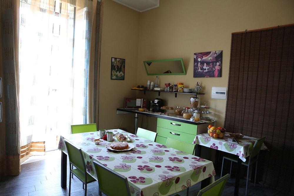 Bed and Breakfast Le 3 B Катанія Екстер'єр фото