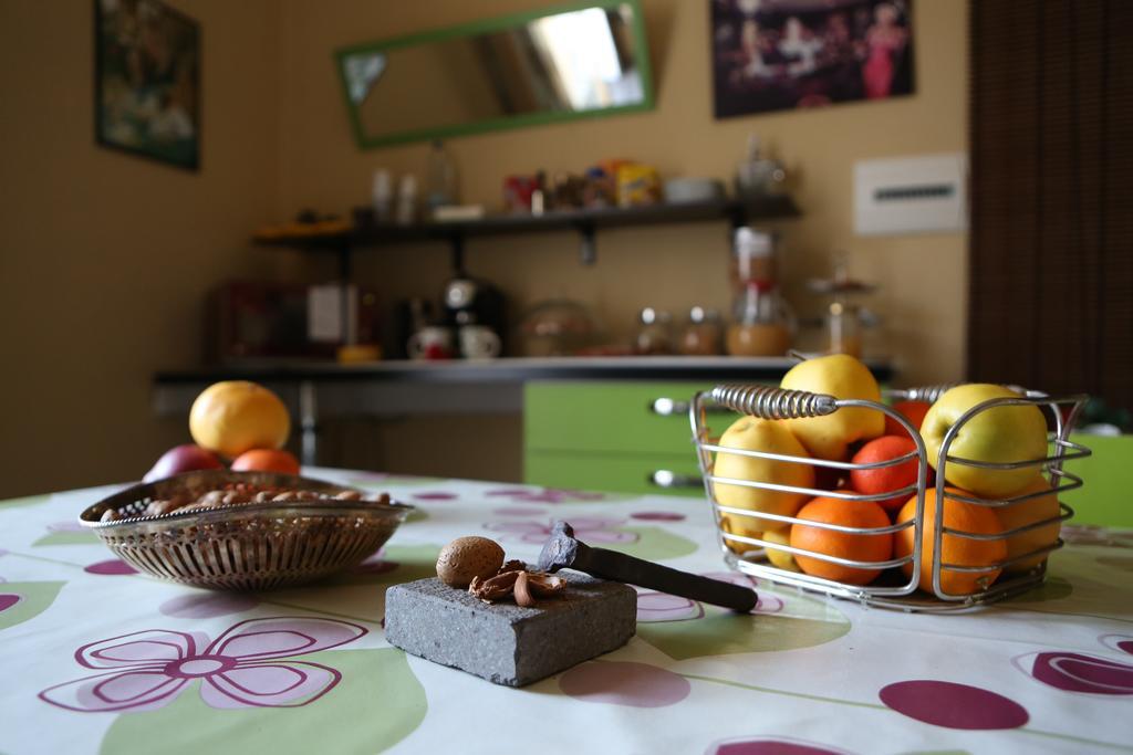 Bed and Breakfast Le 3 B Катанія Екстер'єр фото